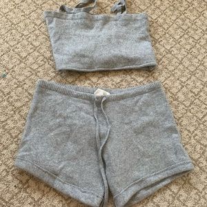 Cashmere set